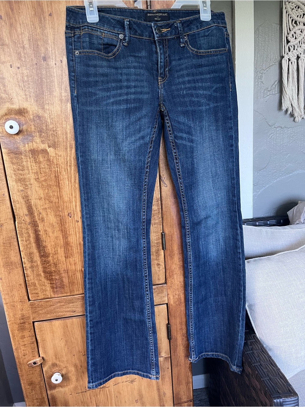 Banana Republic Women's Dark Blue Bootcut Jeans size 28 6